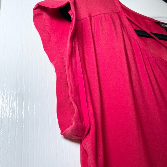 Express Red Crisscross V-Neck Blouse - Picture 5 of 9